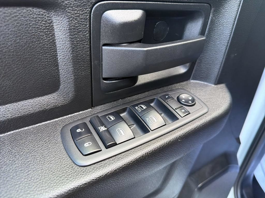 2022 RAM Ram 3500 Pickup Tradesman - Photo 13
