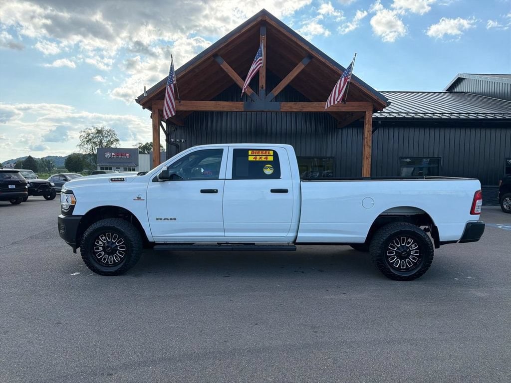 2022 RAM Ram 3500 Pickup Tradesman - Photo 23