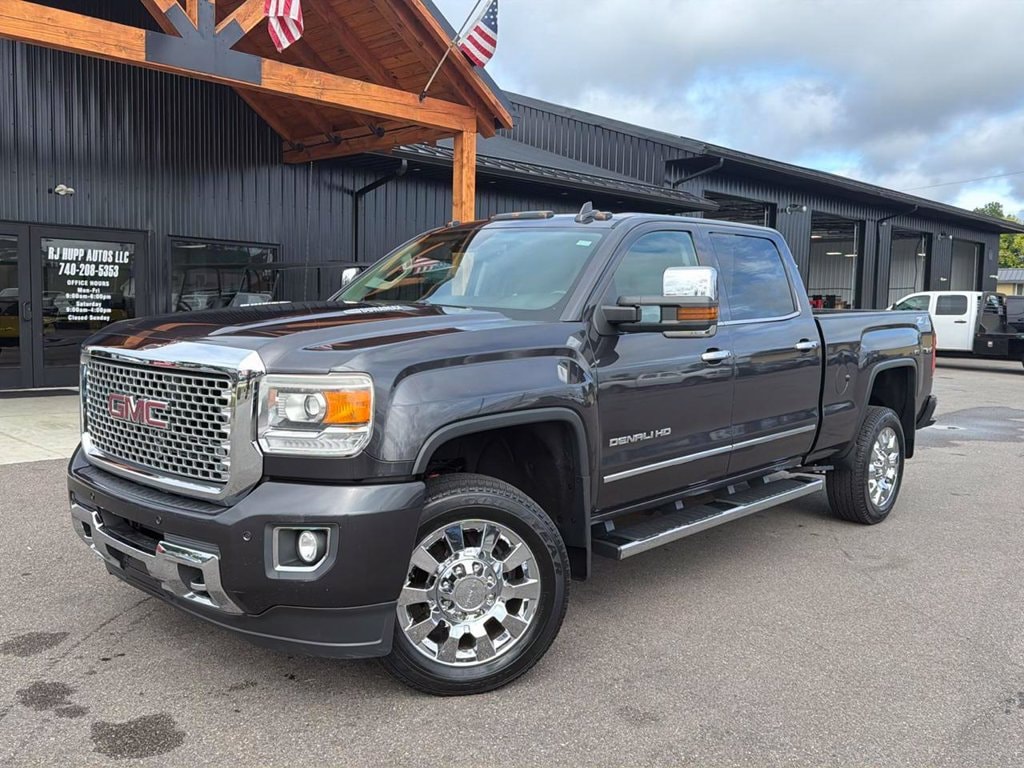 Used 2015 GMC Sierra 2500HD Available Wifi Denali 4WD Crew Cab 153.7 Denali