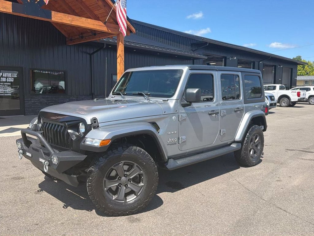 Used 2018 Jeep Wrangler Unlimited Sahara Sahara 4x4