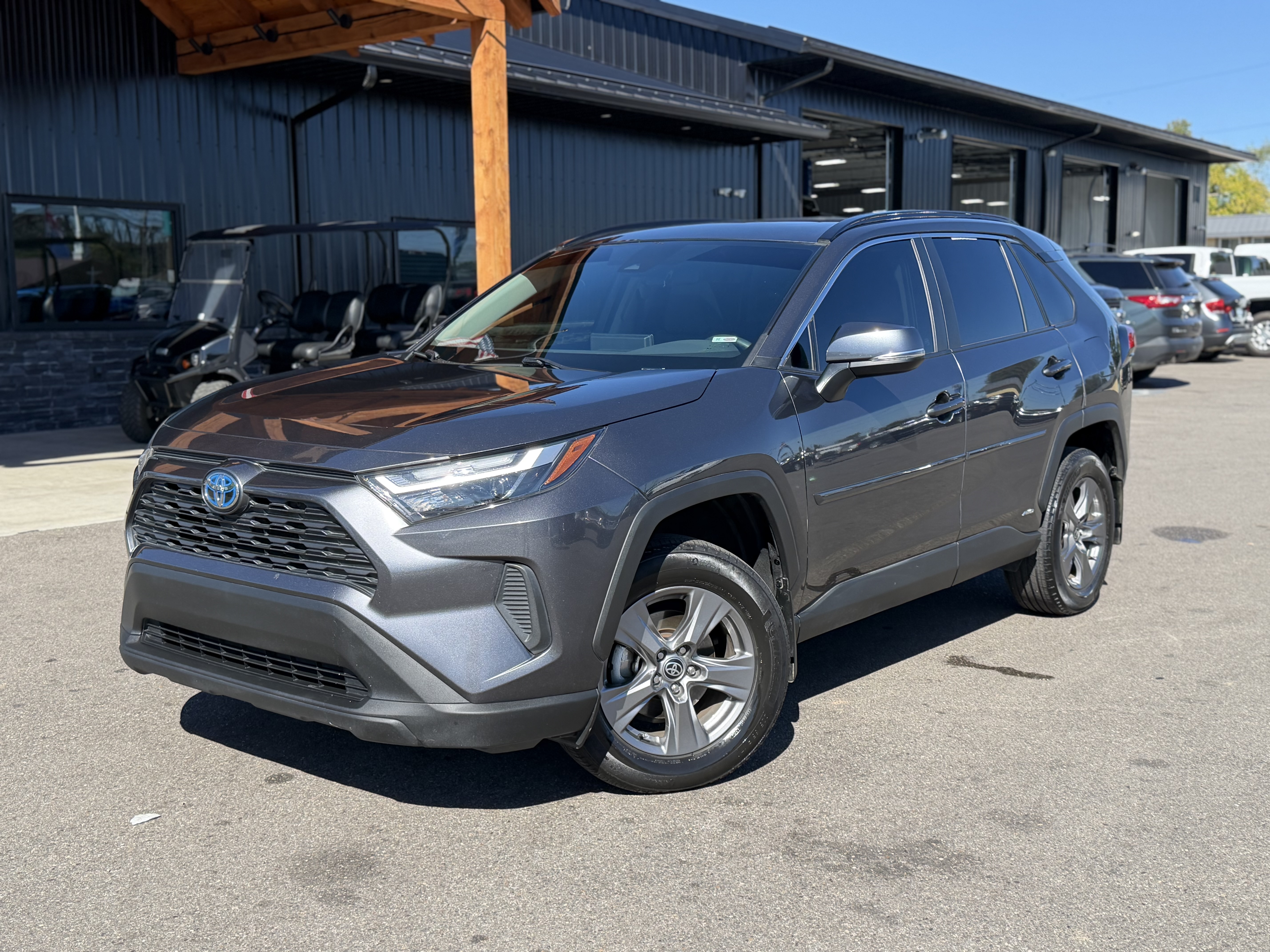 2024 Toyota RAV4 XLE