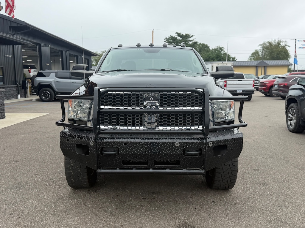Used 2016 Ram 3500 Tradesman 4WD Crew Cab 149 Tradesman