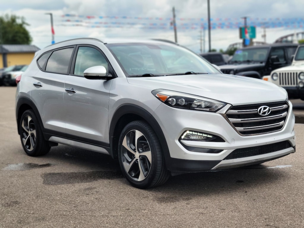 Used 2017 Hyundai Tucson Limited Limited AWD