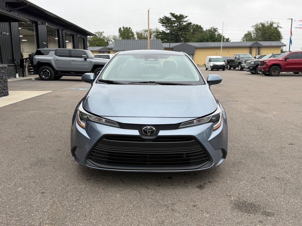 Used 2024 Toyota Corolla LE LE CVT