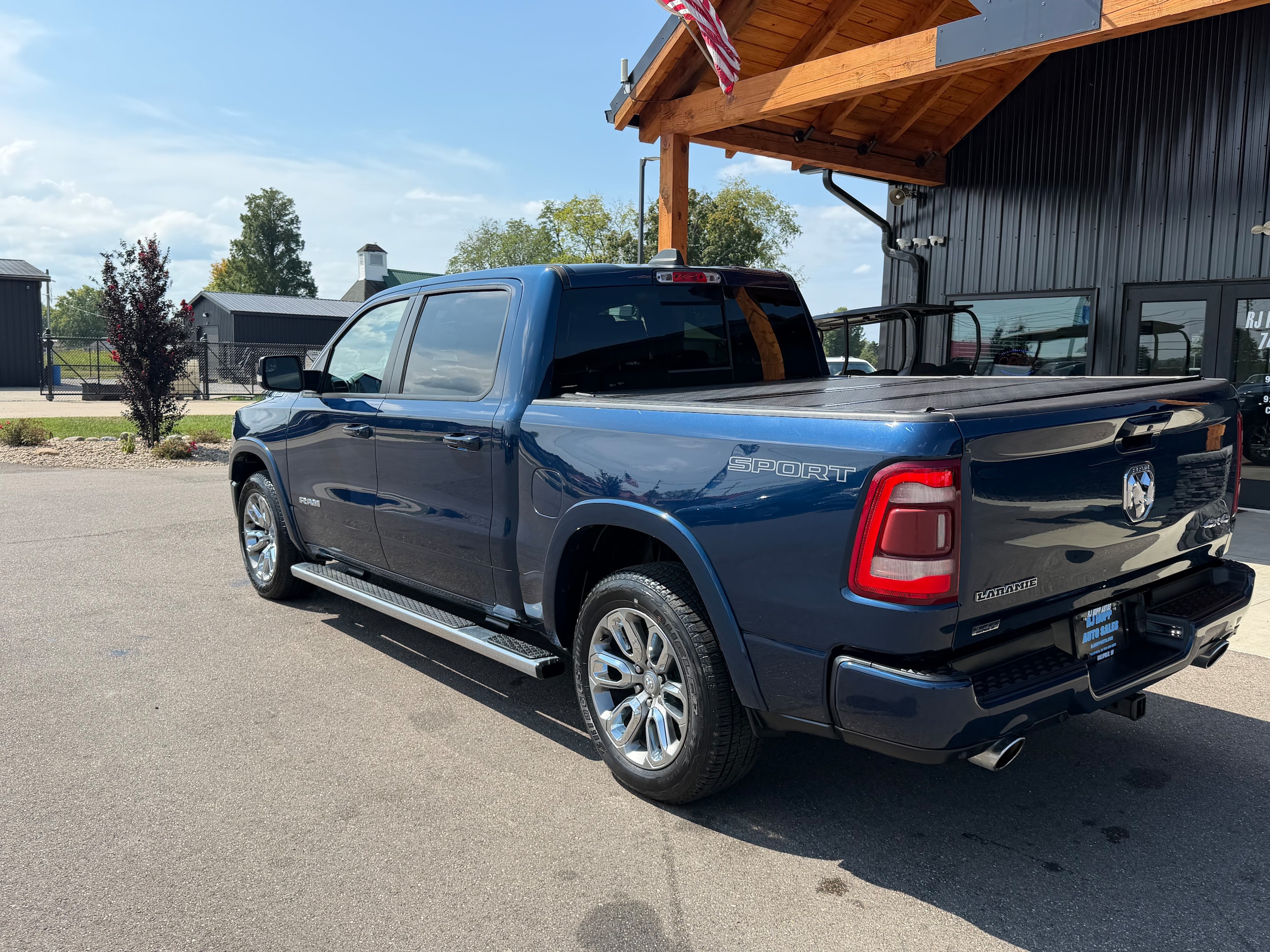 2022 RAM Ram 1500 Pickup Laramie - Photo 6