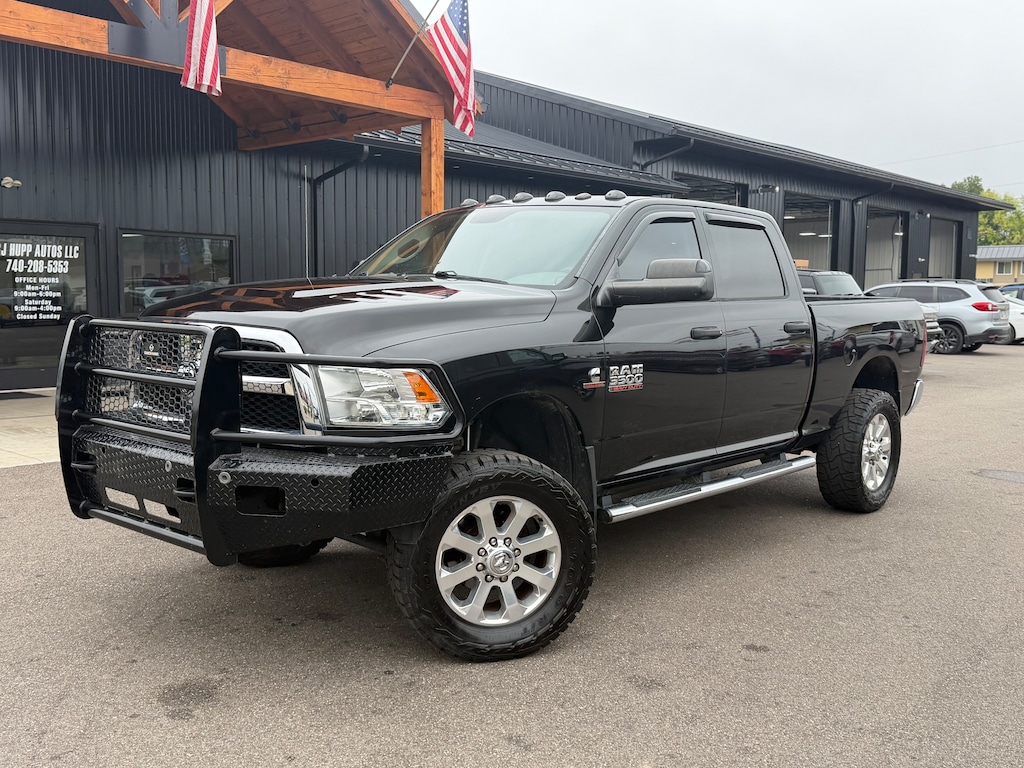Used 2016 Ram 3500 Tradesman 4WD Crew Cab 149 Tradesman