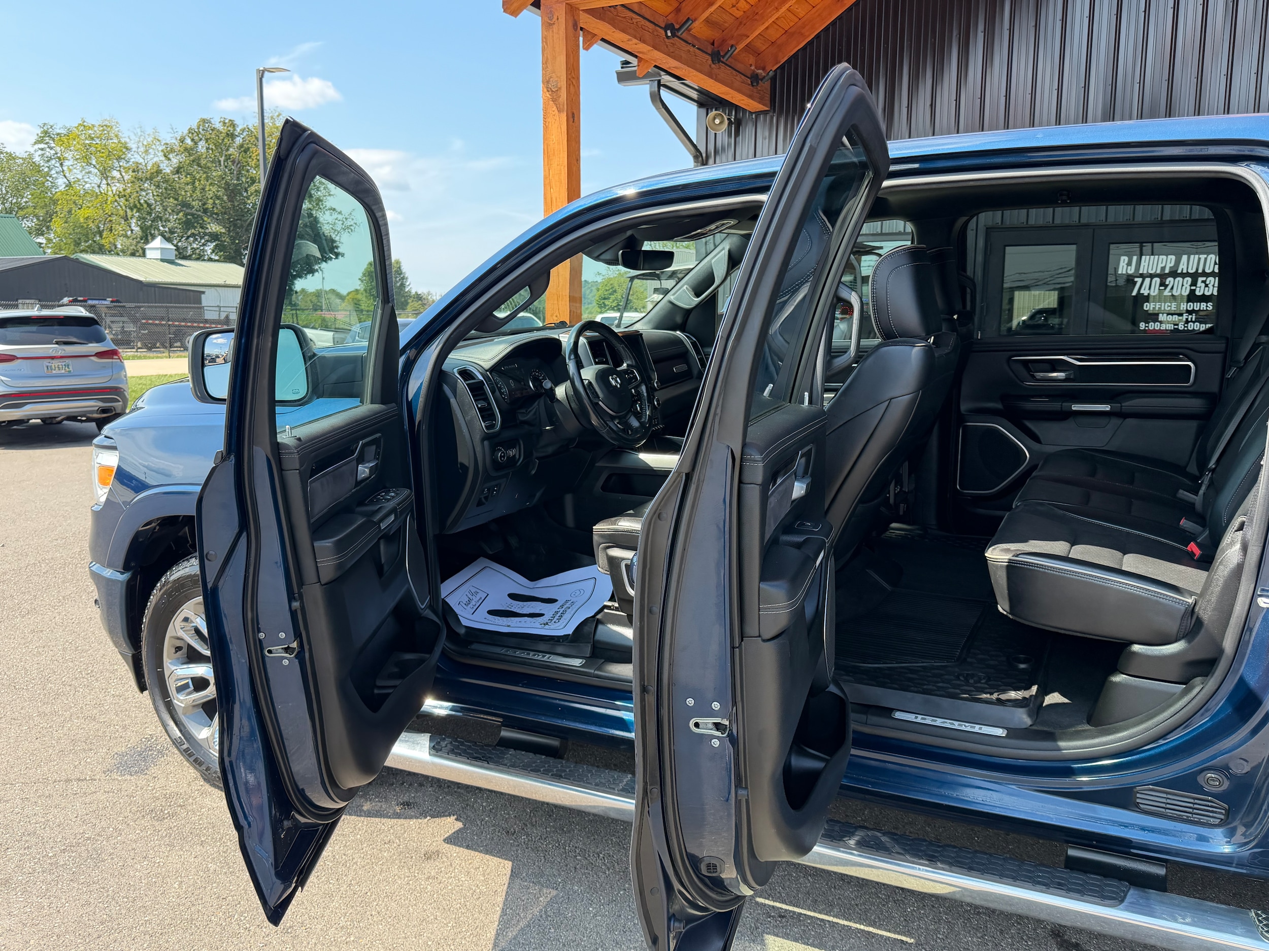 2022 RAM Ram 1500 Pickup Laramie - Photo 7