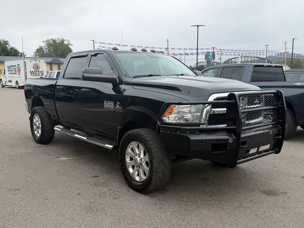 Used 2016 Ram 3500 Tradesman 4WD Crew Cab 149 Tradesman