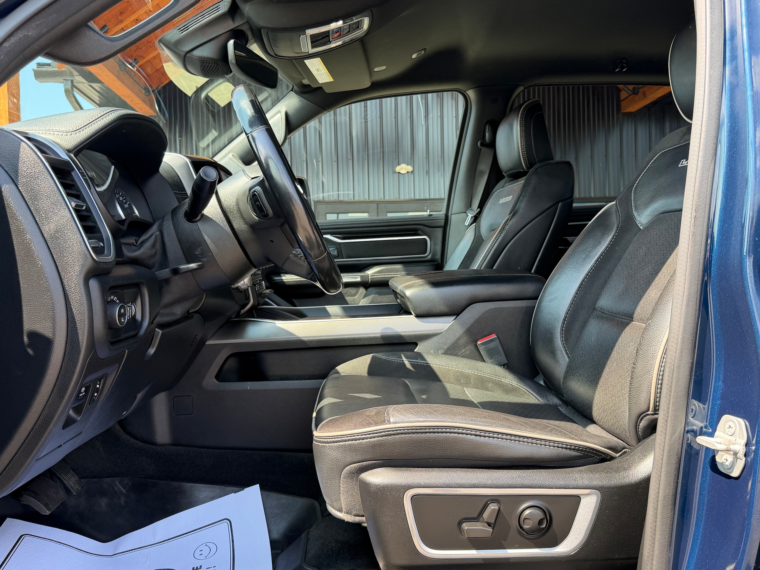 2022 RAM Ram 1500 Pickup Laramie - Photo 9