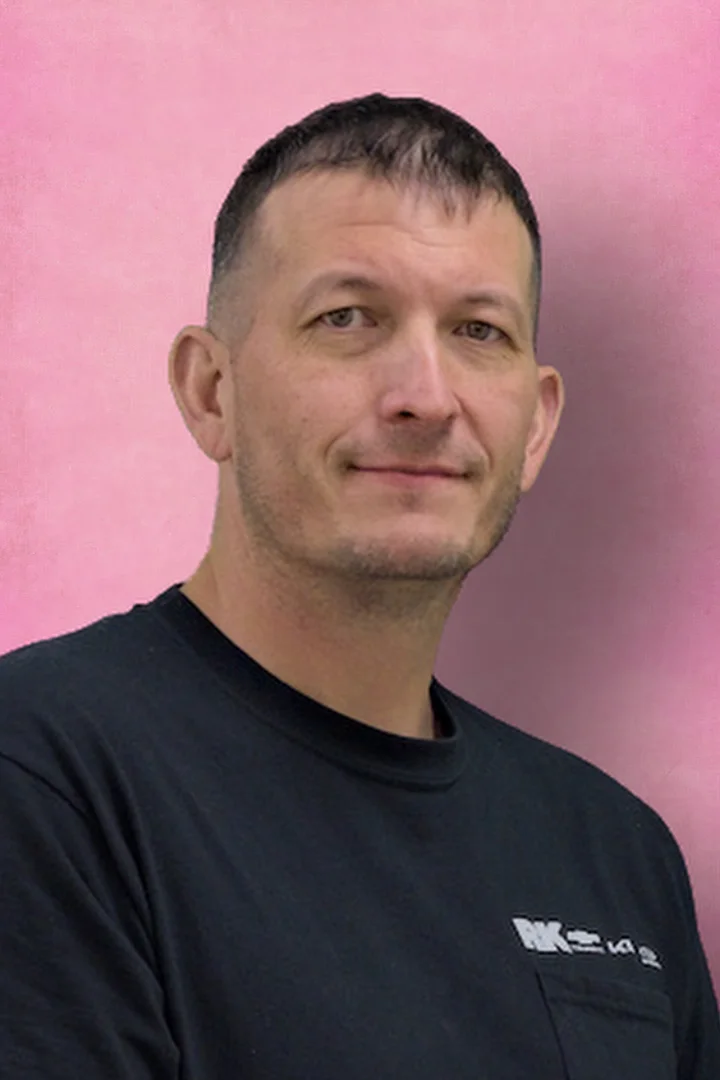 Staff member Gilbert Weldon from ecc9847e6132