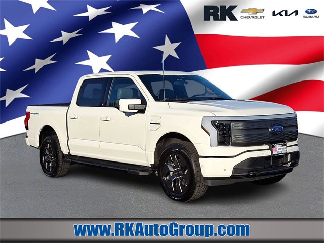 2022 Ford F-150 Lightning Lariat's photo