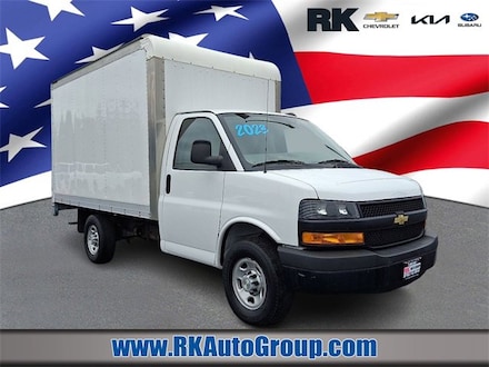 2023 Chevrolet Express Cutaway 3500 Work Van Truck