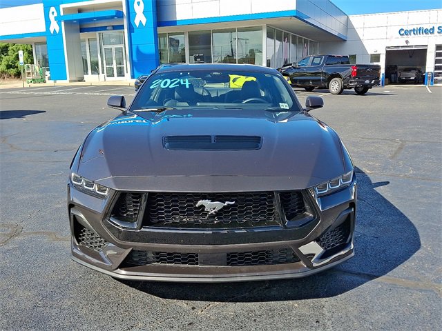 2024 Ford Mustang GT Premium photo 2