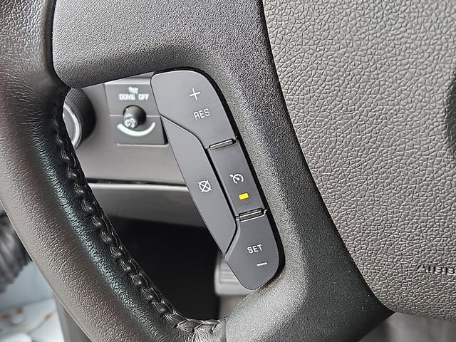 2023 Chevrolet Express Cargo Work Van - Photo 20