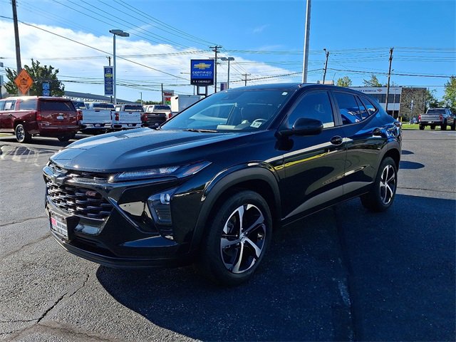 2024 Chevrolet Trax photo 3