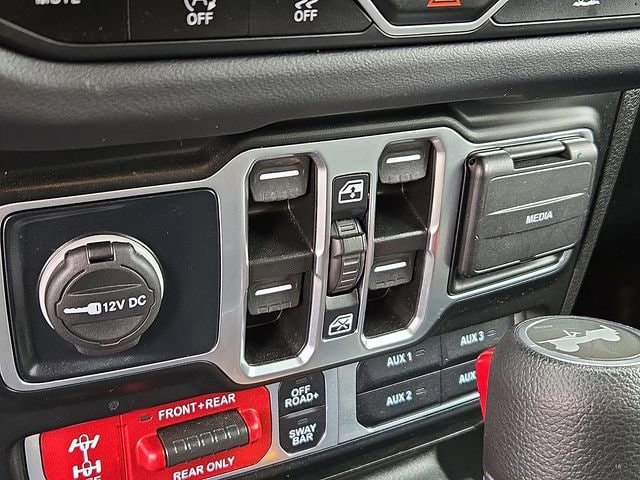 2025 Jeep Wrangler 4-Door Rubicon - Photo 24