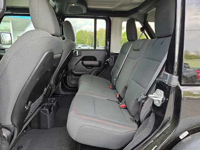 2025 Jeep Wrangler 4-Door Rubicon - Photo 11