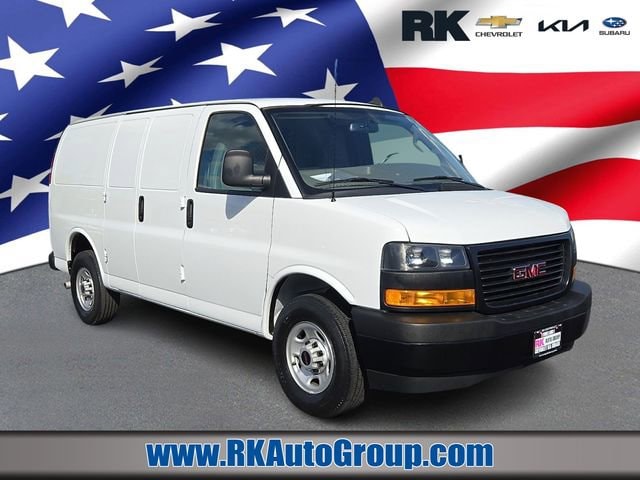 2022 GMC Savana Cargo