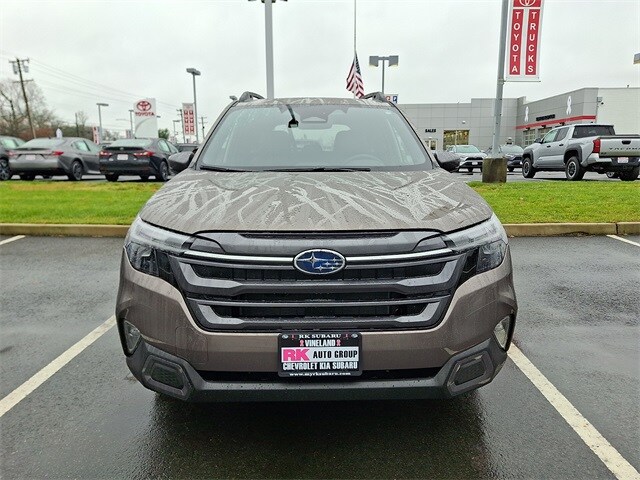 2025 Subaru Forester Limited photo 2