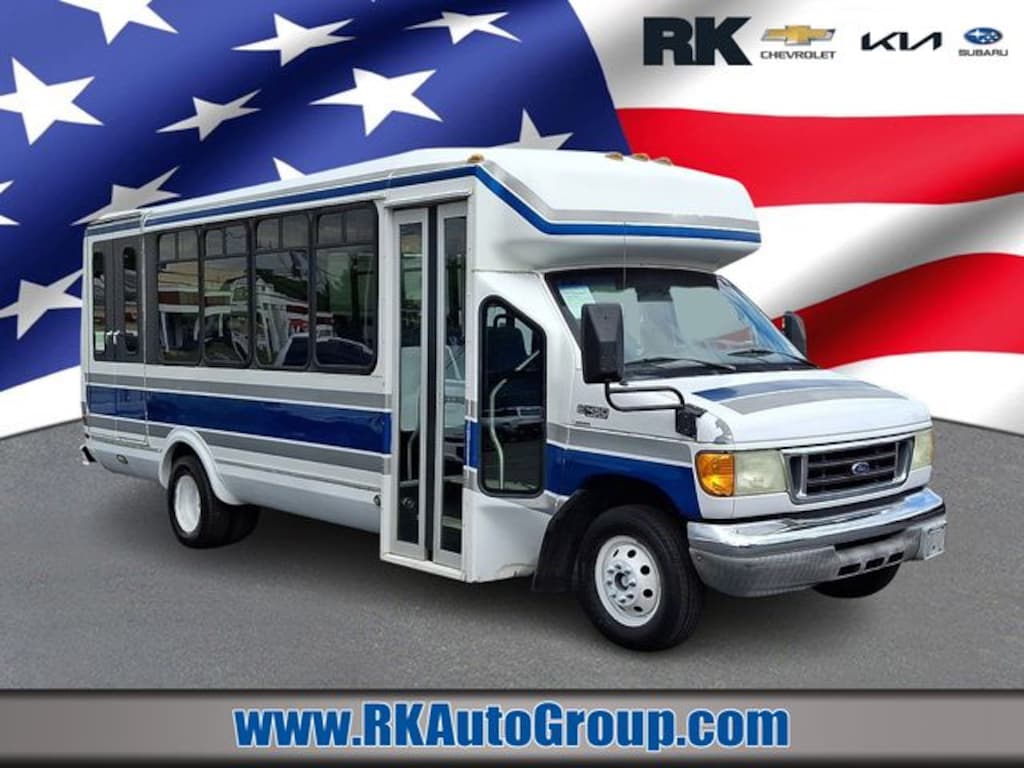 Used 2005 Ford E-450 Cutaway Standard Truck
