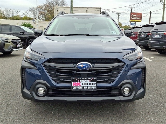 2023 Subaru Outback Onyx Edition photo 2