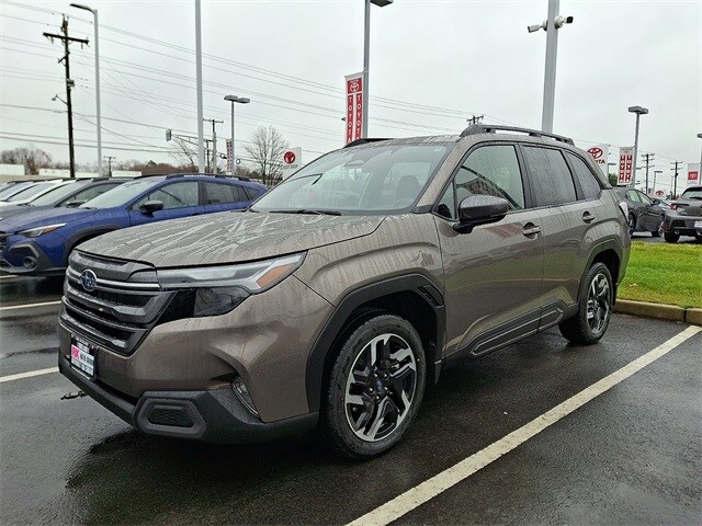 2025 Subaru Forester Limited photo 3