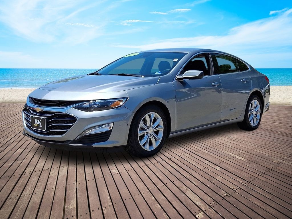 Used 2025 Chevrolet Malibu