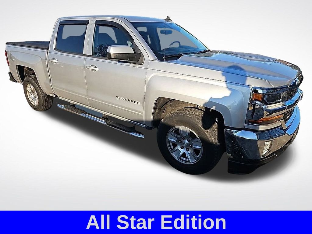 2018 Chevrolet Silverado 1500 LT photo 2