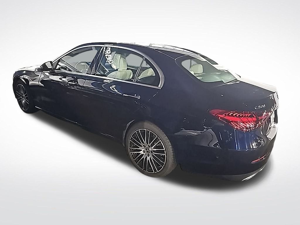 2022 Mercedes Benz C 300 Sedan photo 2