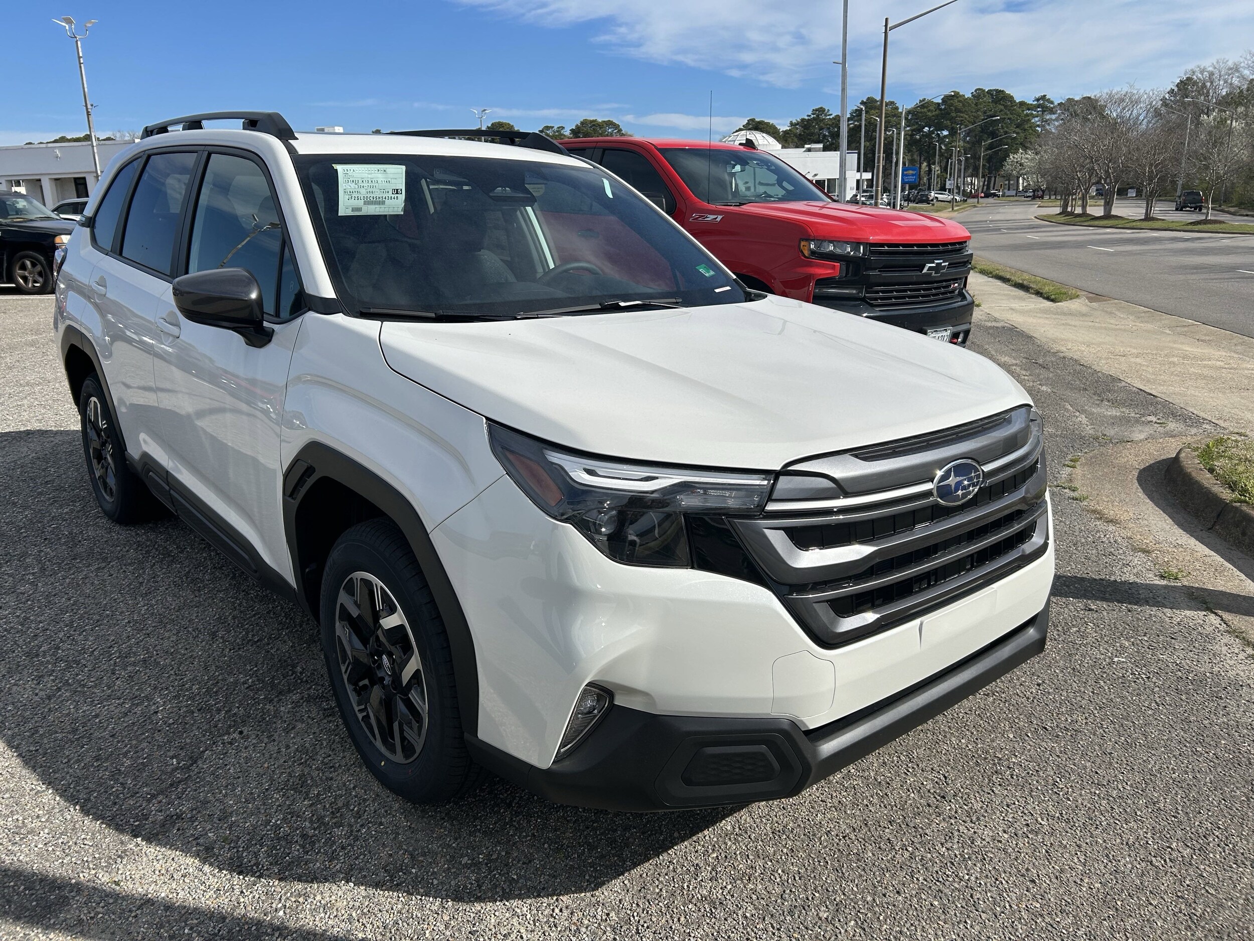 2025 Subaru Forester Premium photo 2