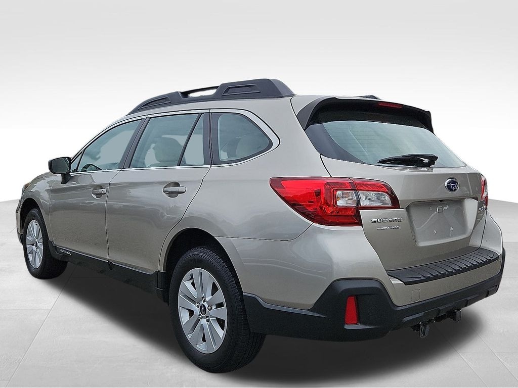 Used 2019 Subaru Outback 2.5i SUV