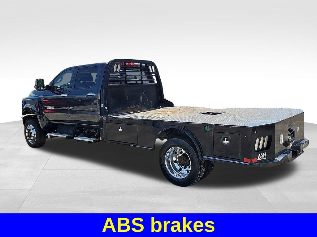 Used 2020 Chevrolet Silverado MD LT 4WD Crew Cab LT