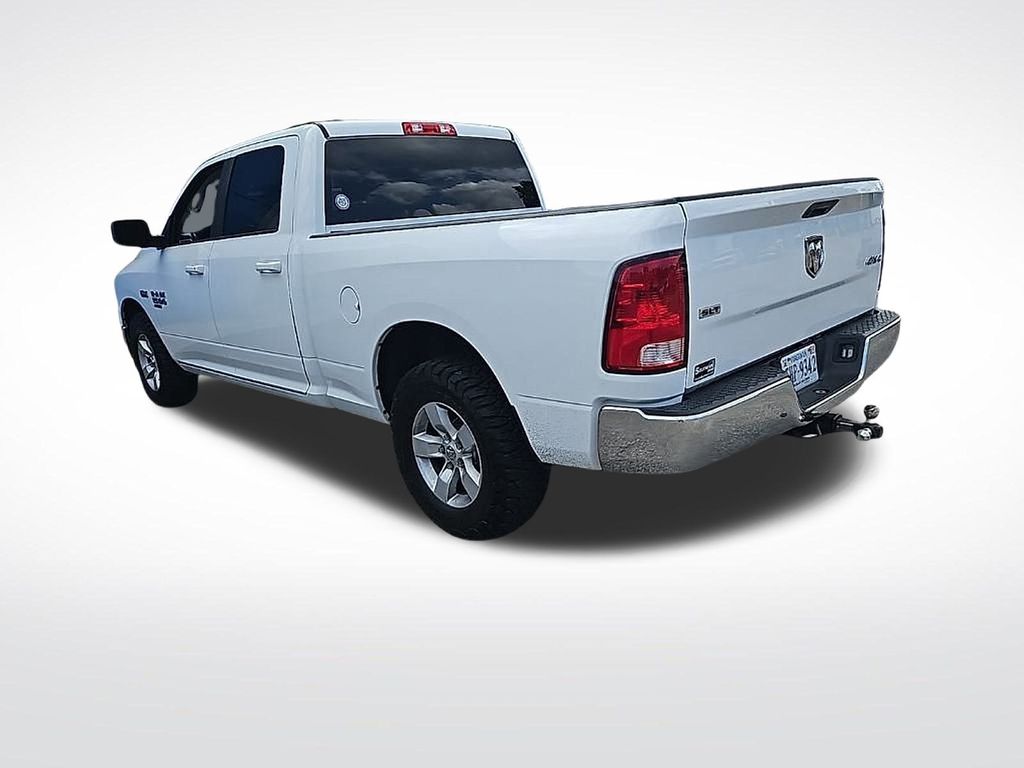 2021 Ram 1500 Classic SLT photo 4