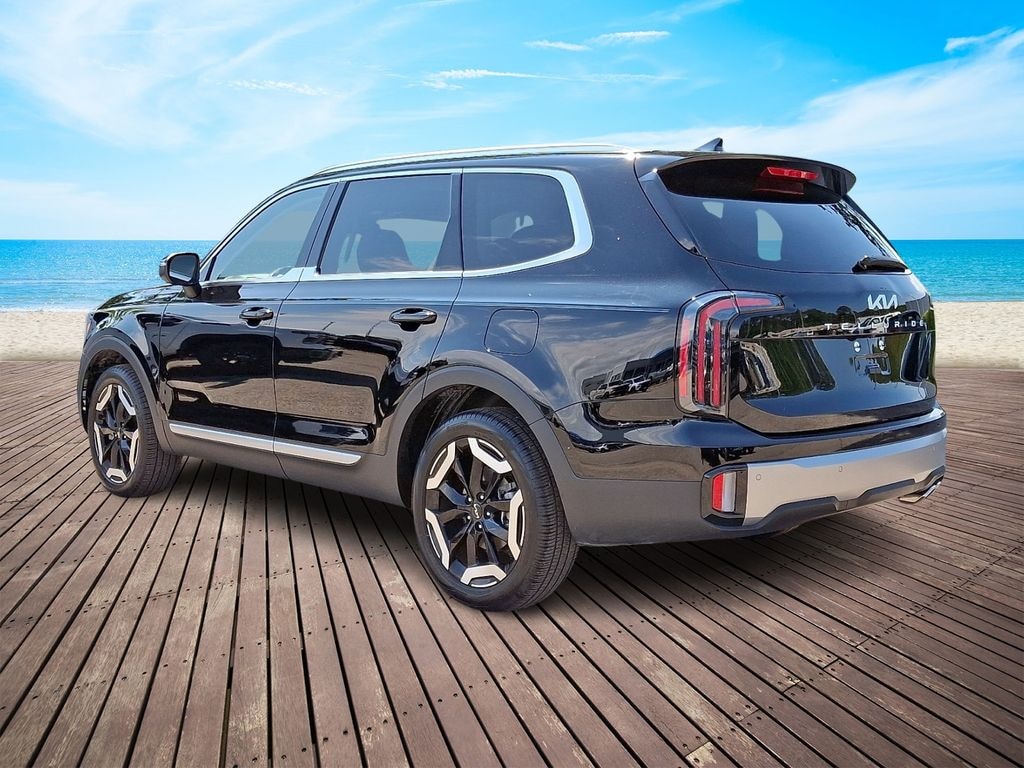 Used 2025 Kia Telluride