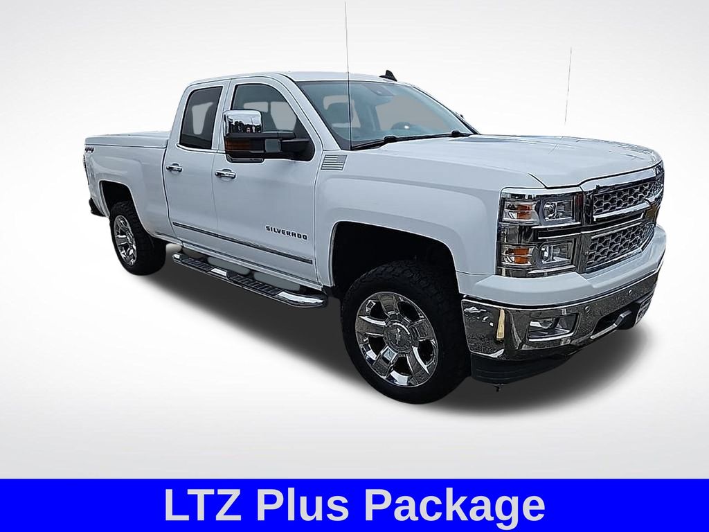 2015 Chevrolet Silverado 1500 LTZ photo 2