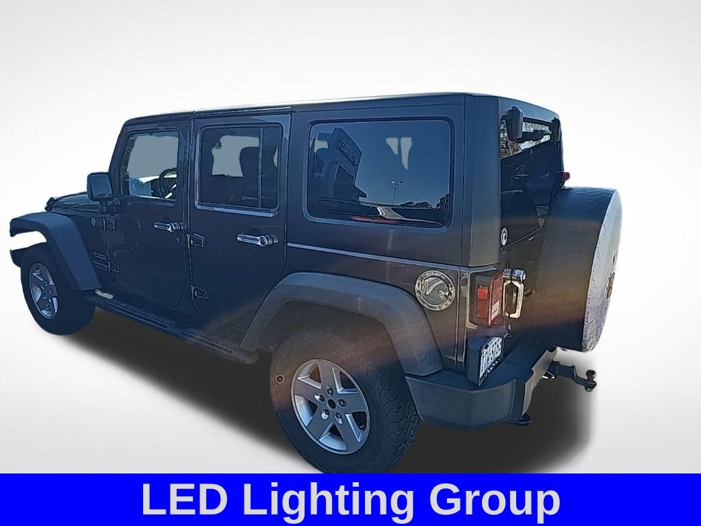 2018 Jeep Wrangler Unlimited Sport S photo 3