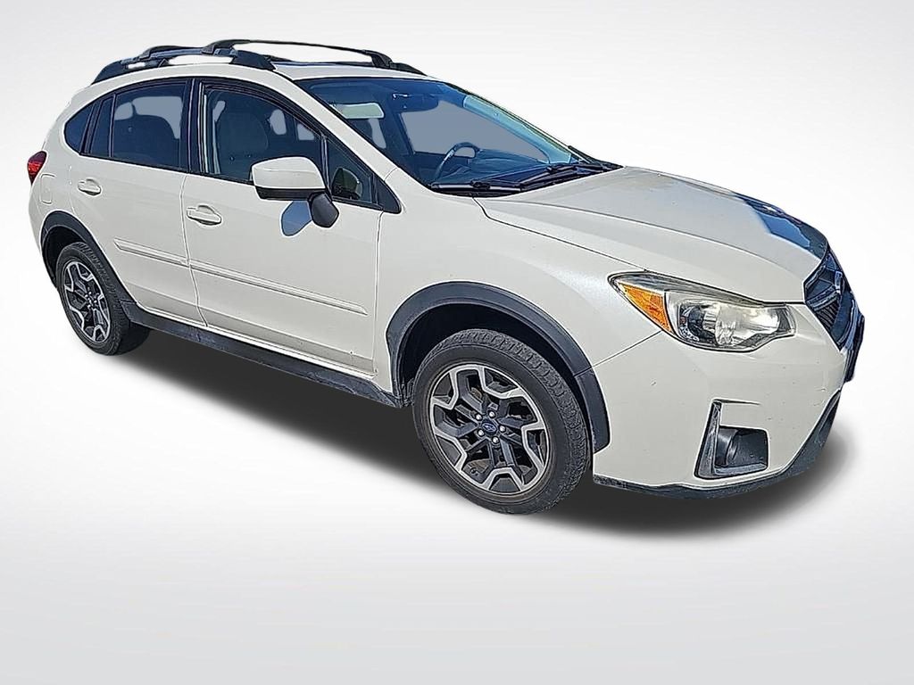 2017 Subaru Crosstrek 2.0i Premium photo 2