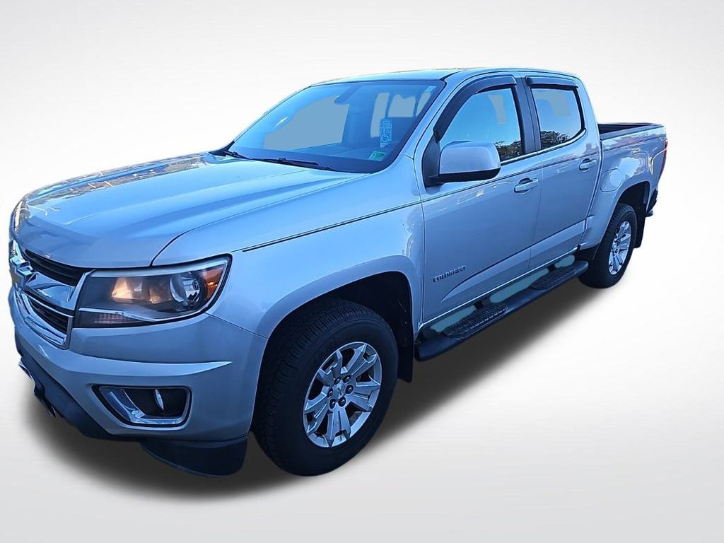 2018 Chevrolet Colorado LT photo 3