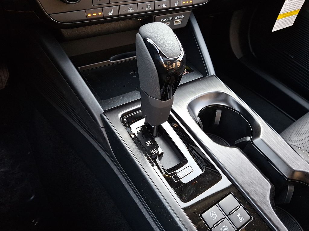 2026 Subaru Outback Limited - Photo 11