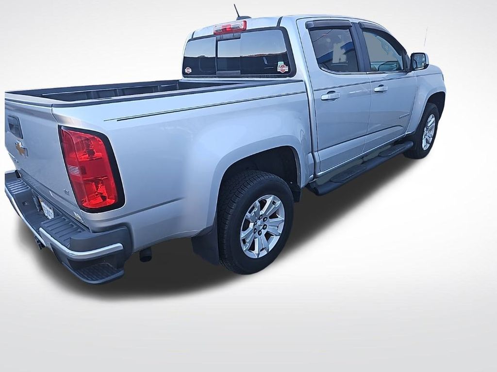 2018 Chevrolet Colorado LT photo 4