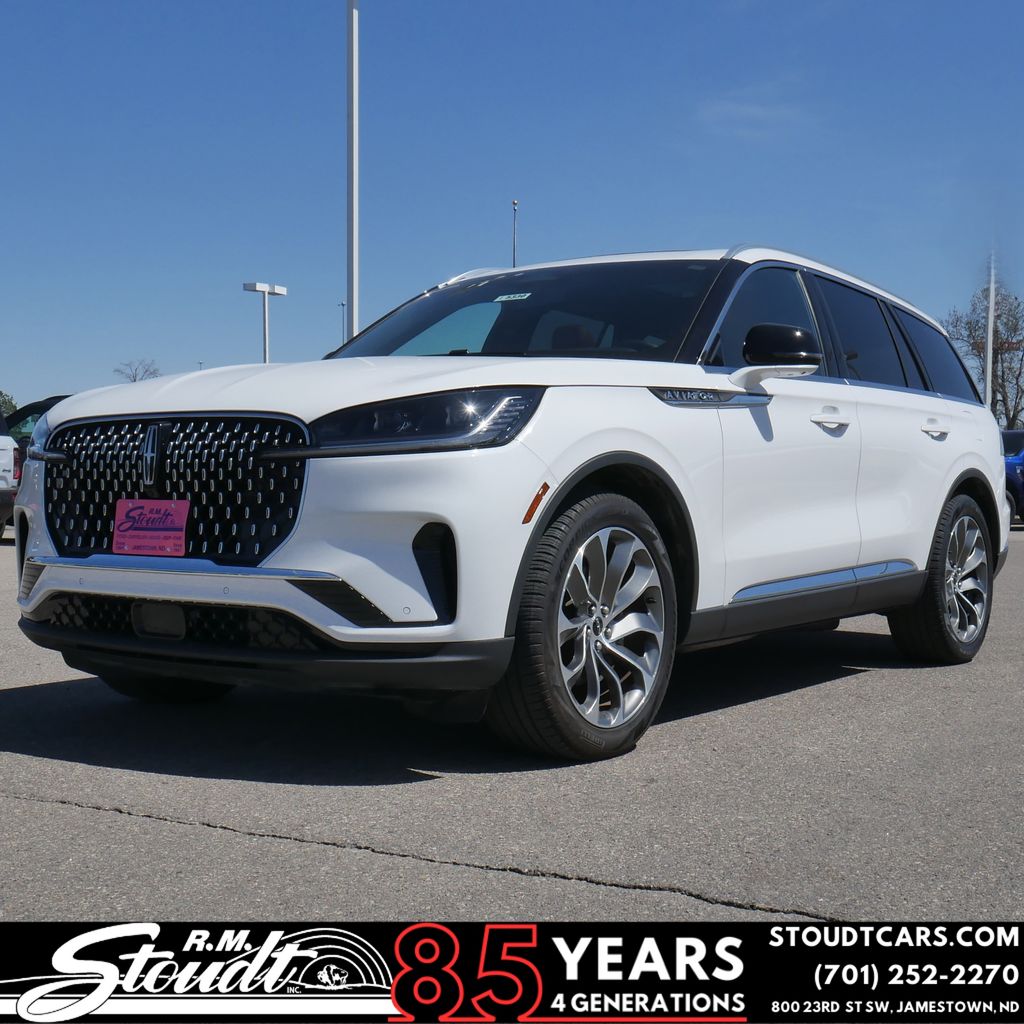 2025 Lincoln Aviator Reserve RWD's photo