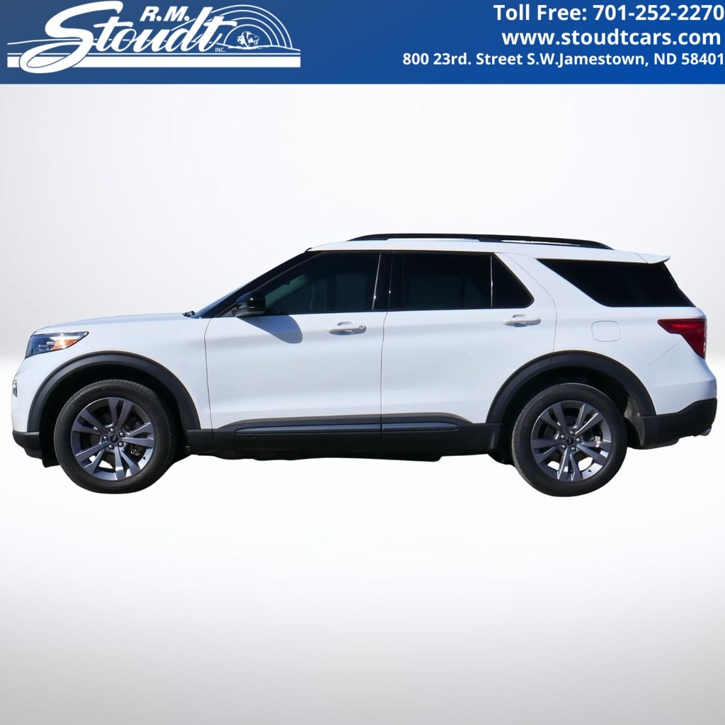 2023 Ford Explorer XLT's photo