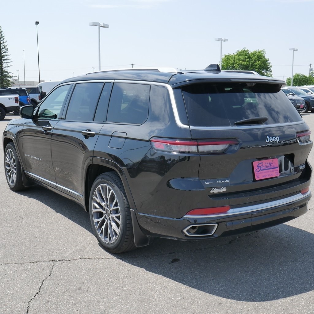 Used 2021 Jeep Grand Cherokee L Summit Reserve with VIN 1C4RJKEG6M8137599 for sale in Jamestown, ND