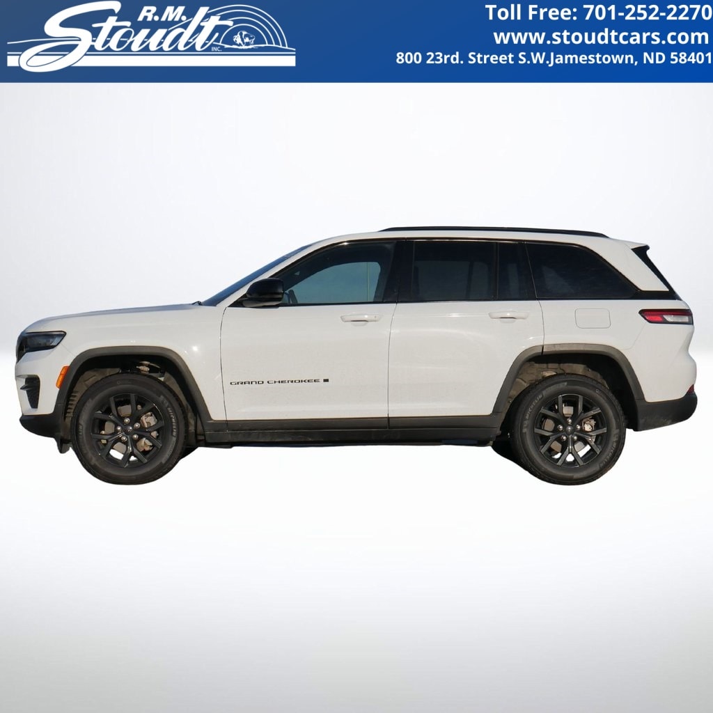 2024 Jeep Grand Cherokee Altitude's photo