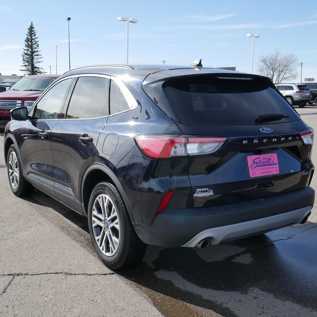 Used 2021 Ford Escape SEL with VIN 1FMCU9H61MUB05994 for sale in Jamestown, ND