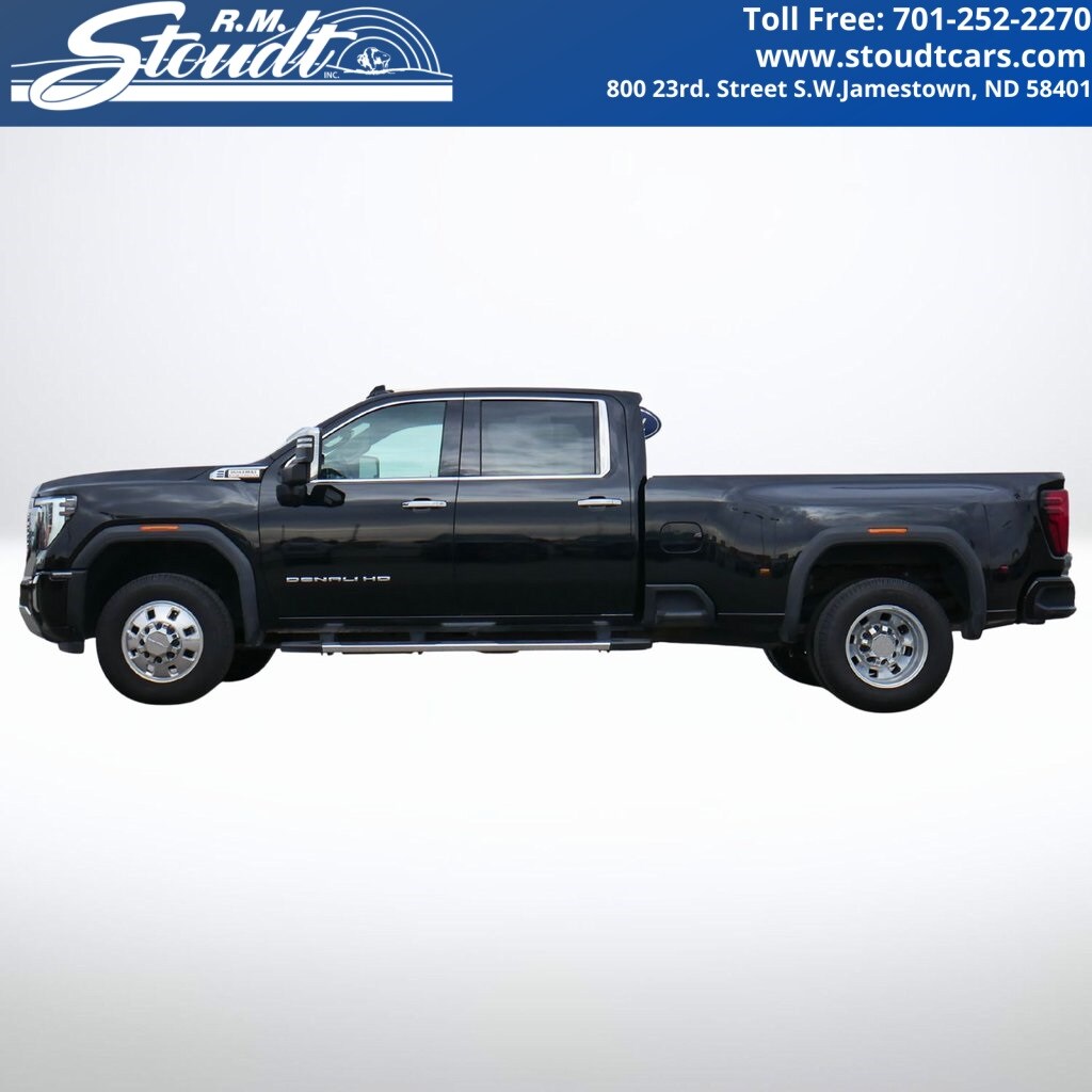 2024 GMC Sierra 3500HD Denali's photo