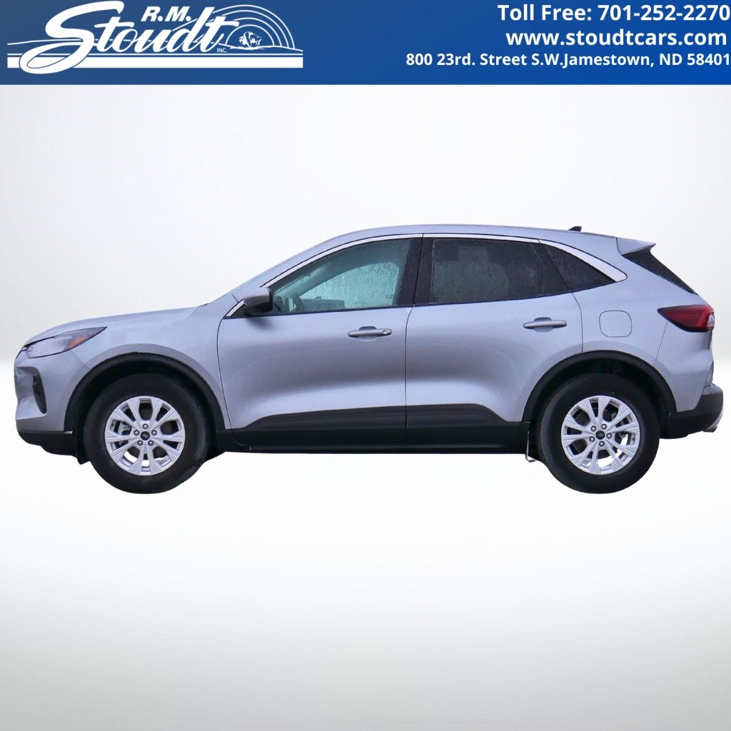 2023 Ford Escape Active's photo