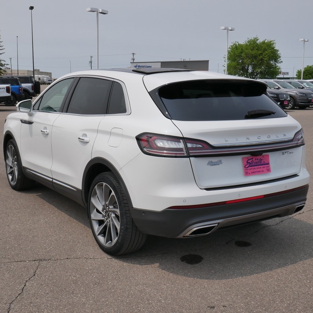 Used 2020 Lincoln Nautilus Reserve with VIN 2LMPJ8KP8LBL02689 for sale in Jamestown, ND