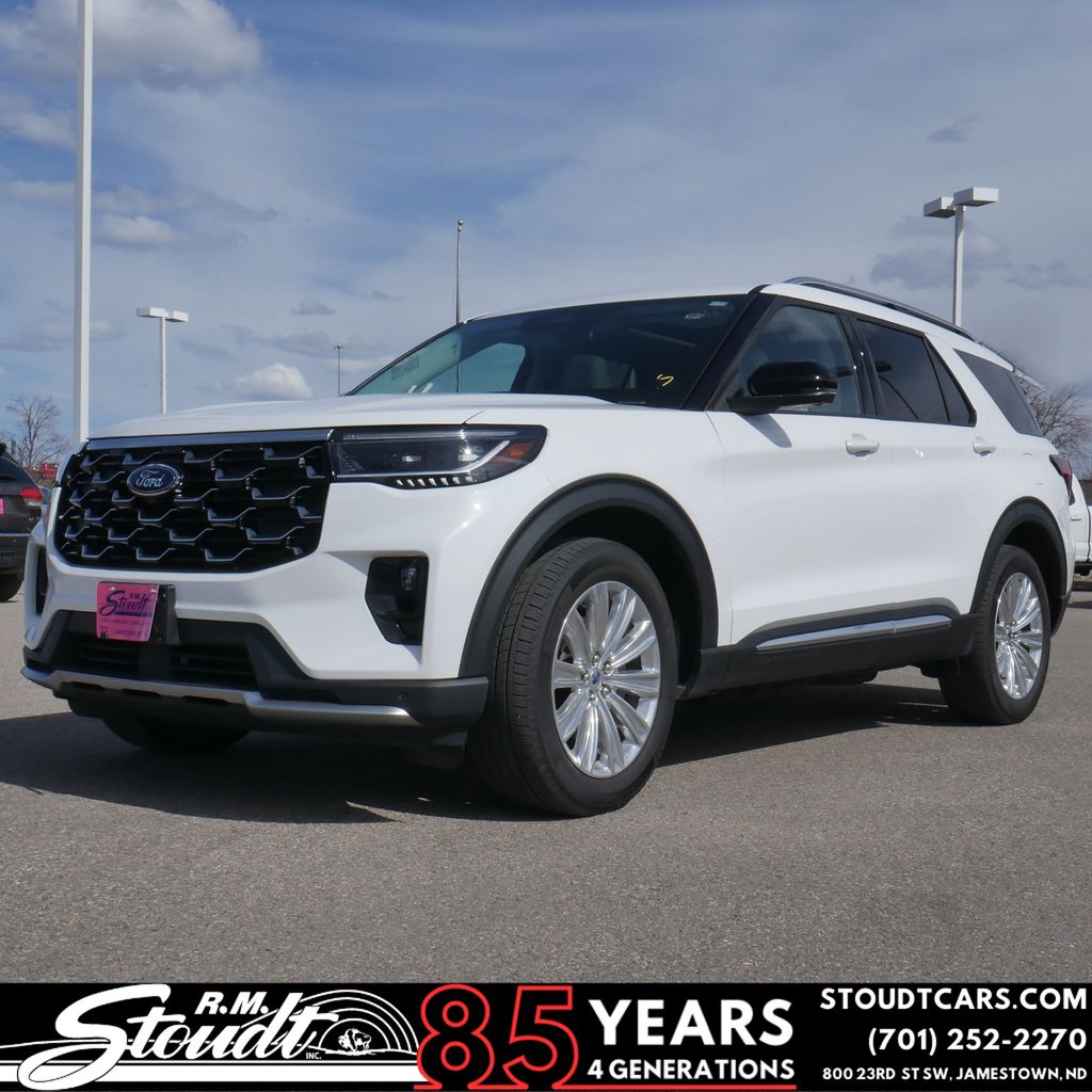 2025 Ford Explorer Platinum 4WD (PL535)'s photo