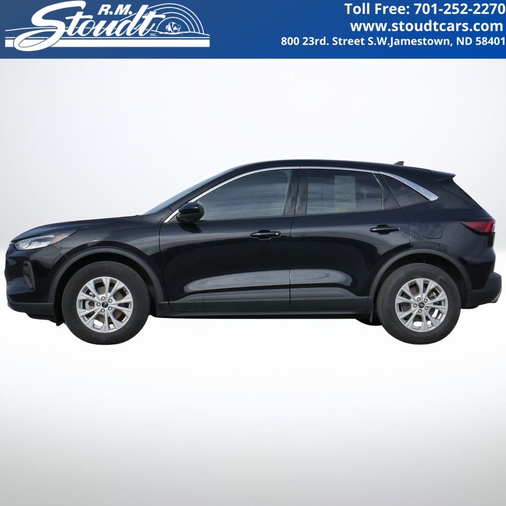2023 Ford Escape Active's photo